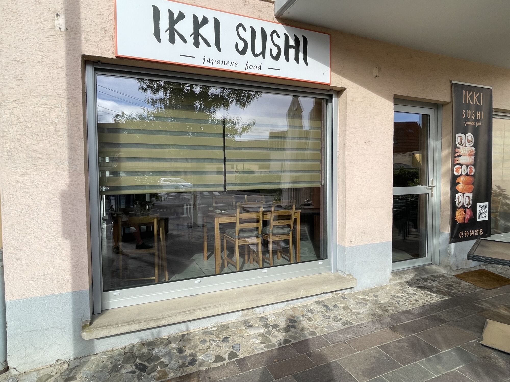 IMG_5949 | Alsa'Baie Remplacement de menuiseries aluminium à Erstein : réalisation Alsa’Baie chez Ikki Sushi Schiltigheim 0